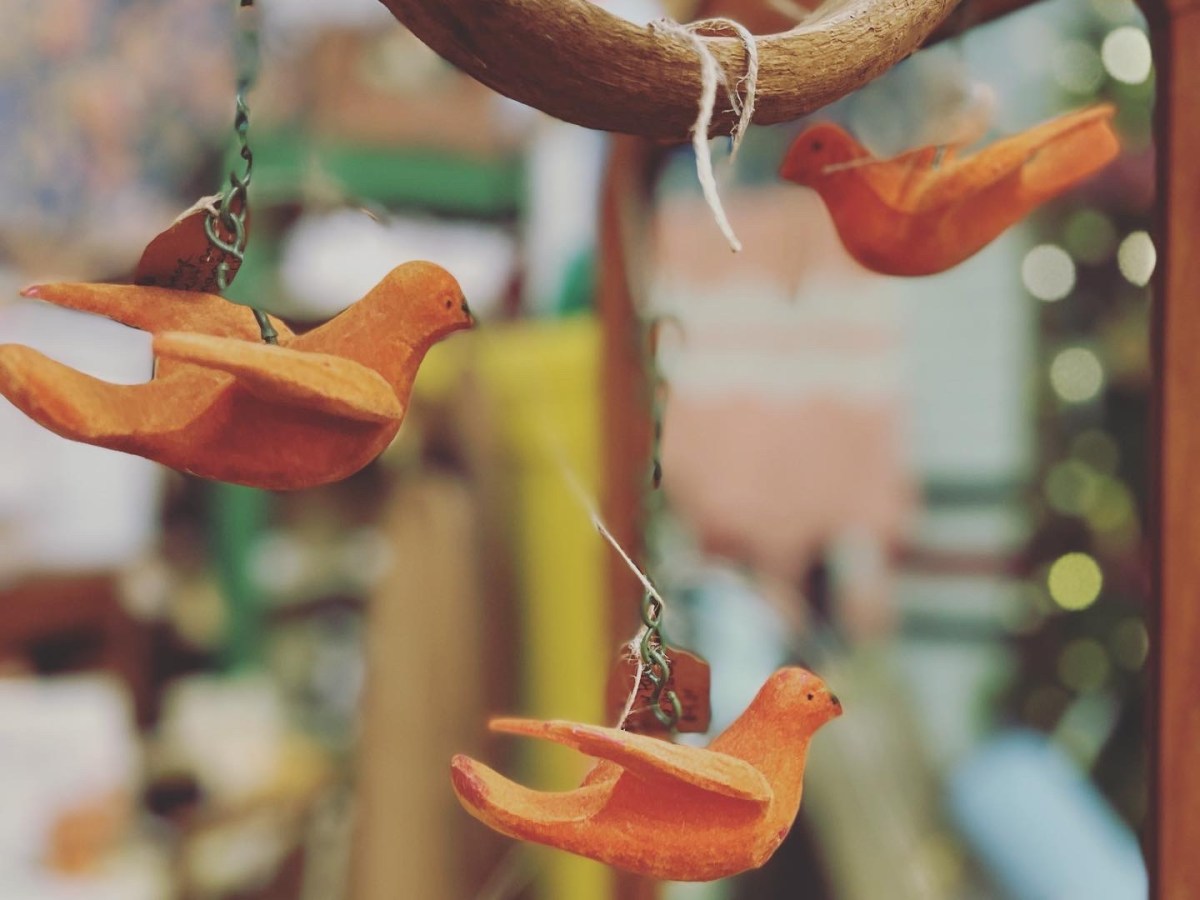 ANTIQUE & PICKIN’&nbsp;DREAMS